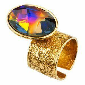 ring with flower ornaments