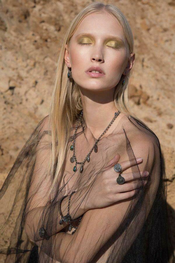 set of silver jewelry