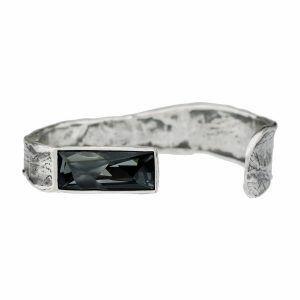 silver stiff bracelet with unique crystal