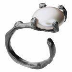 Handmade silver ring with pink pearl