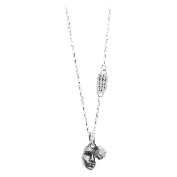 Silver necklace with natural pearl
