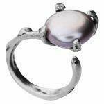 Handmade silver ring with pink pearl