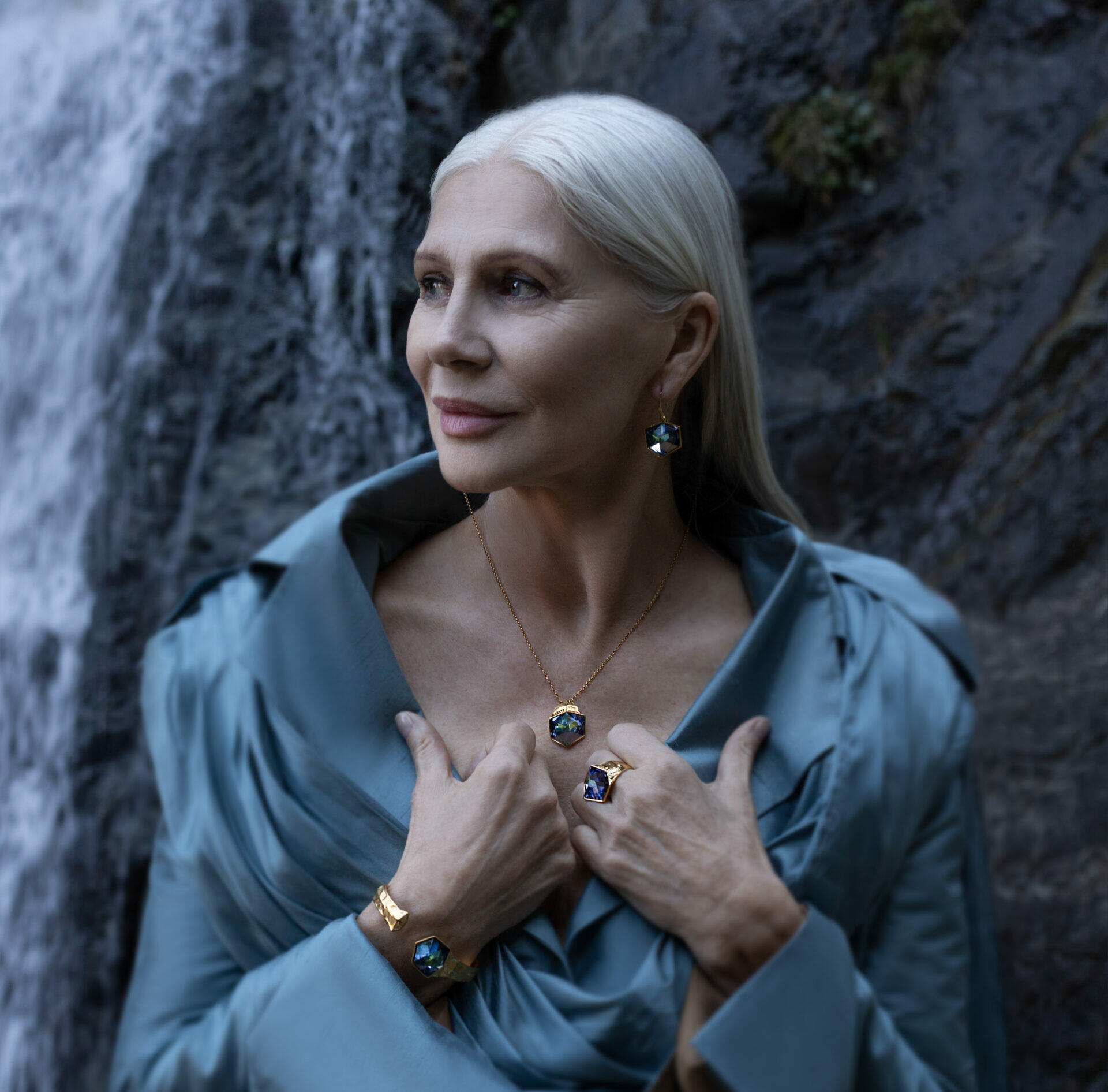 w DU5C2079 copy kadr