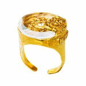 Artistic silver ring with crystal