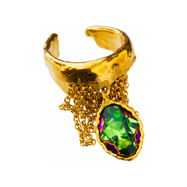 Artistic silver ring with green crystal