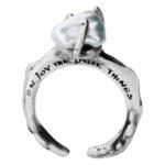 Handmade silver ring with natural pearl