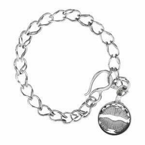 Artisic silver bracelet with crystal