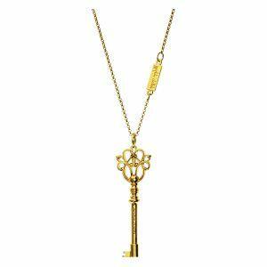 Artistic silver necklace