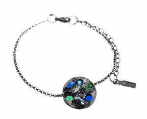 srebrna bransoletka z kolekcji bizuterii magma  scaled