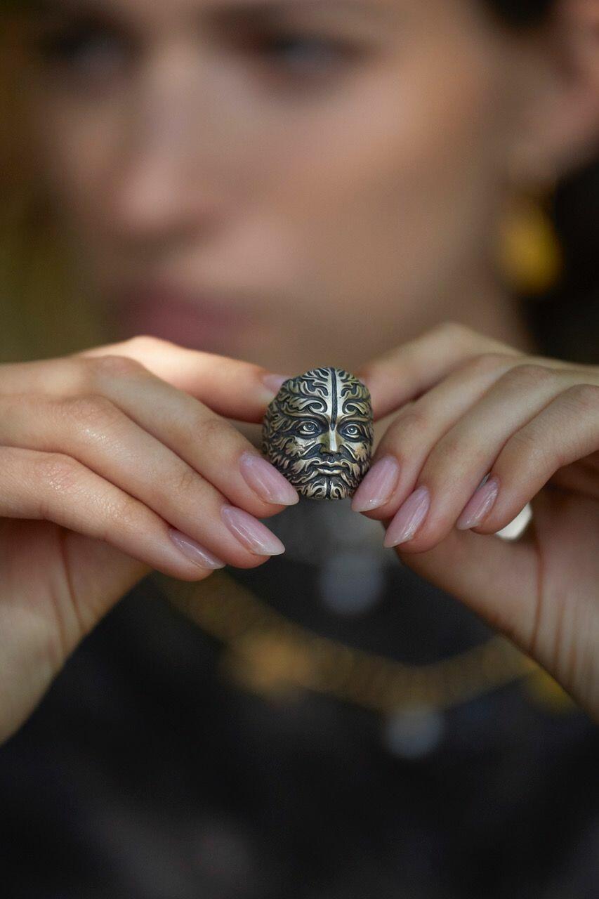 silver signet ring Motyle