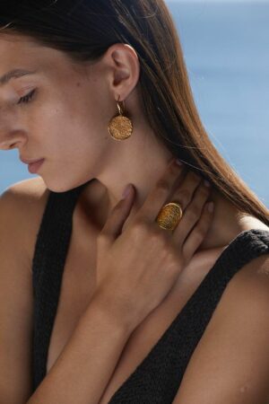 Kolczyki z kolekcji biżuterii Czarny Dąb-Duch Lasu